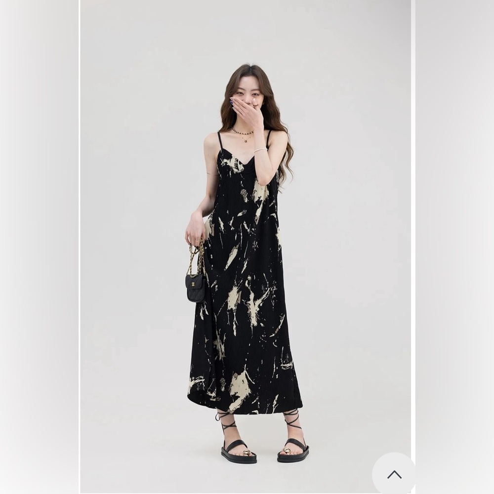 Elegant V-Neck Sleeveless Floral Print Suspender Dresses
